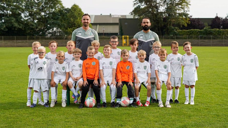 Mannschaftsfoto 24 25 F2 Junioren U8 ganz klein